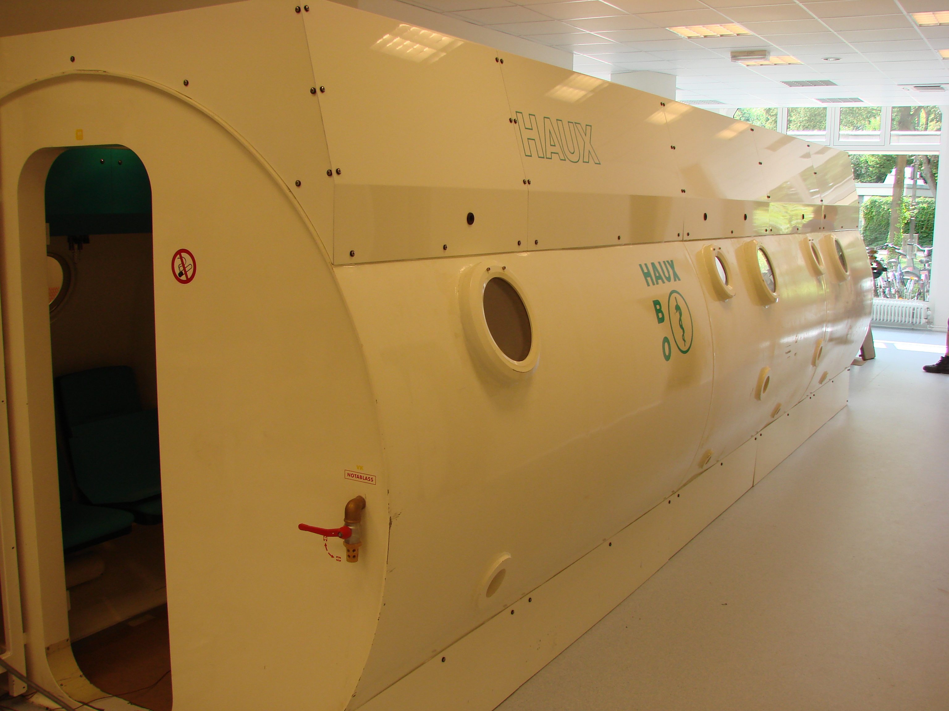 HBO-Kammer Außenansicht – HAUX Starmed 2200